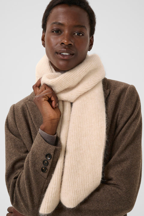 Svea Scarf
